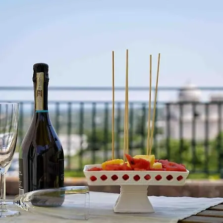 La Terrazza Di Don Peppino アパート オストゥーニ