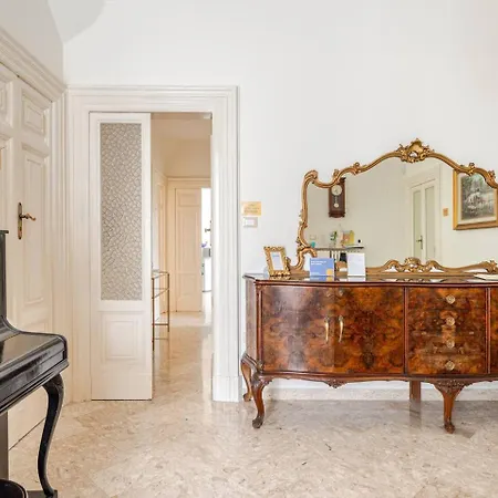 La Terrazza Di Don Peppino Apartmán *